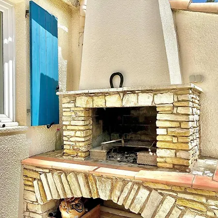 La Maison Des Copains A * Moussac